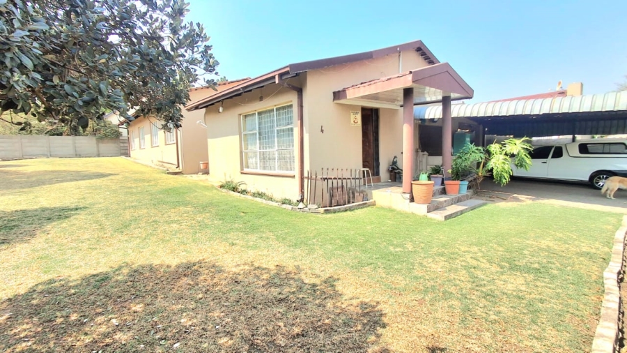 3 Bedroom Property for Sale in Sasolburg Ext 10 Free State
